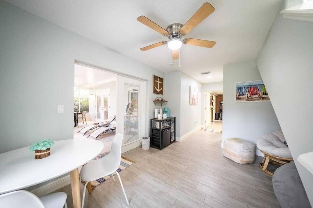 Beach House W/Putting Green/Game Rm/Rooftop Deck Cocoa Beach Exteriör bild