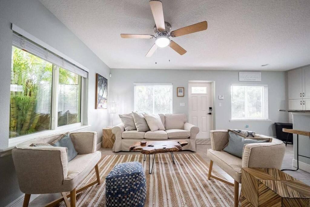 Beach House W/Putting Green/Game Rm/Rooftop Deck Cocoa Beach Exteriör bild